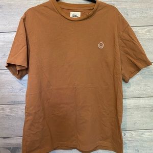 Oversized rust embroidered tee